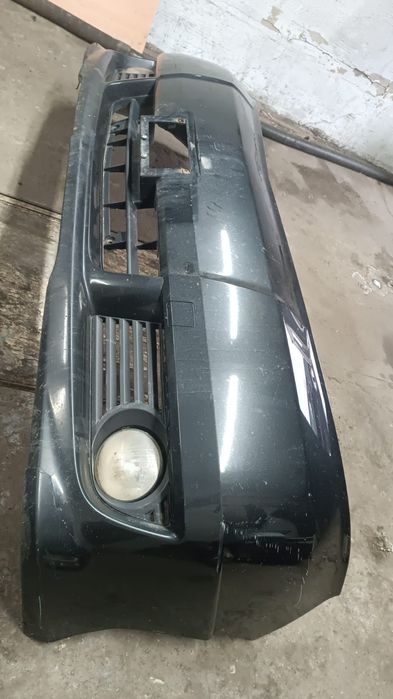 Продам Бампер  Тайота альфард