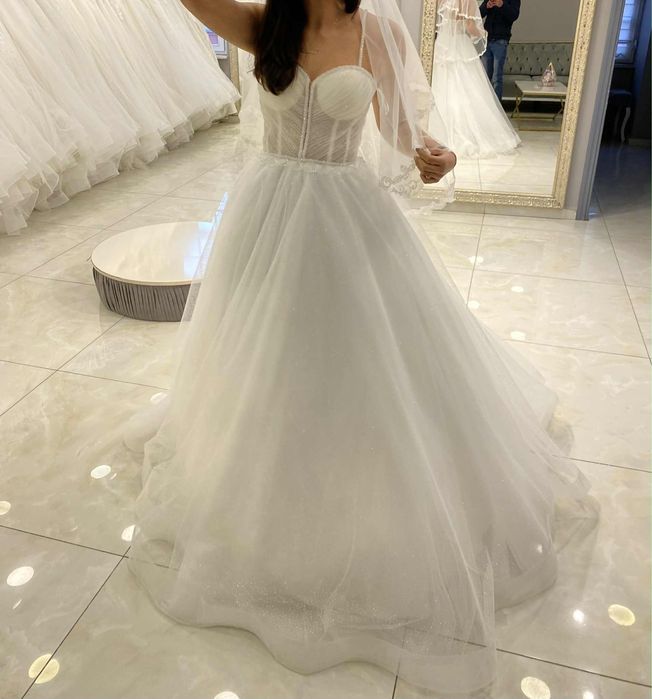 Булчинска рокля