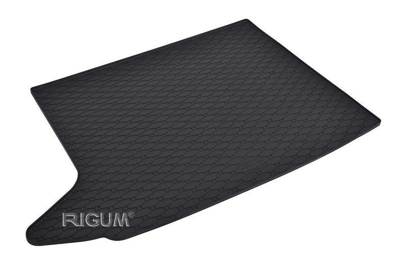 Гумени стелки и багажник AUDI Q3 от 2011 до 2018г.