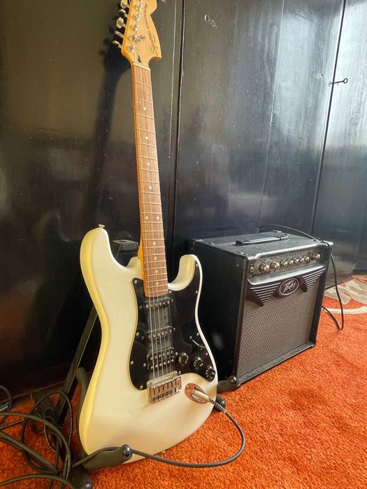 Chitară și amplificator