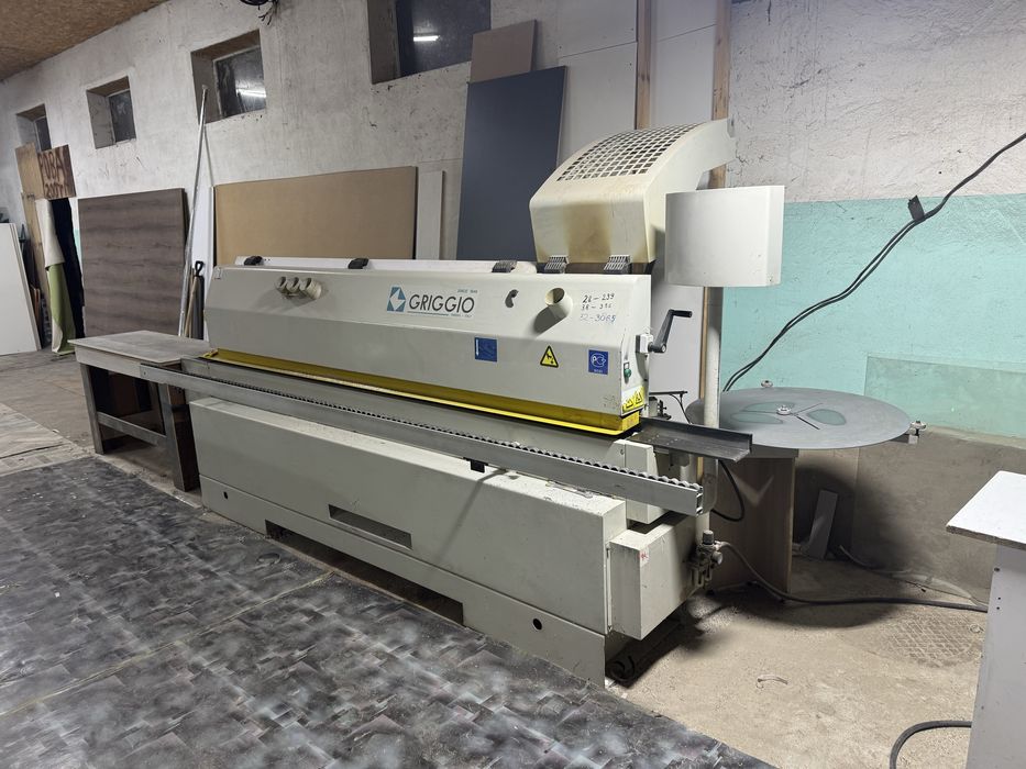 Кромкооблицовочный станок