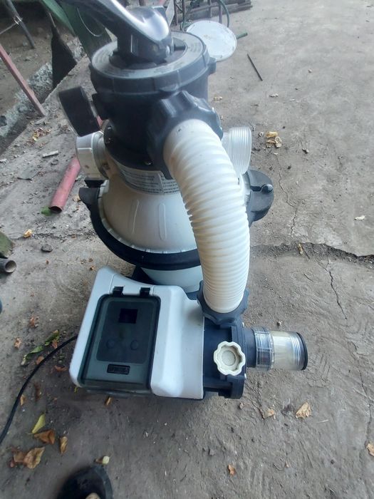 Pompa cu filtru de nisip intex Kristal clear