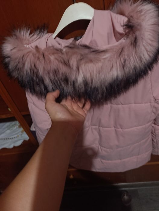 Продавам дамско зимно яке