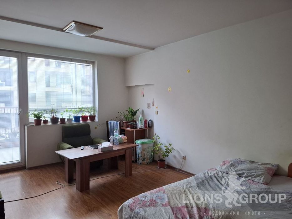 Продава се Двустаен апартамент в Варна, Левски - 88 кв.м за 1072 €/кв.м - Снимка #3