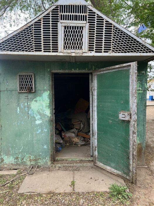 Продам две голубятни(Вагончики)