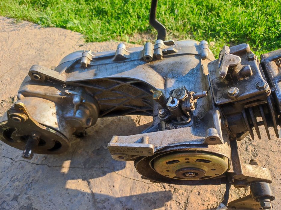 ATV 125 cm Și 2 Motoare De Scuter