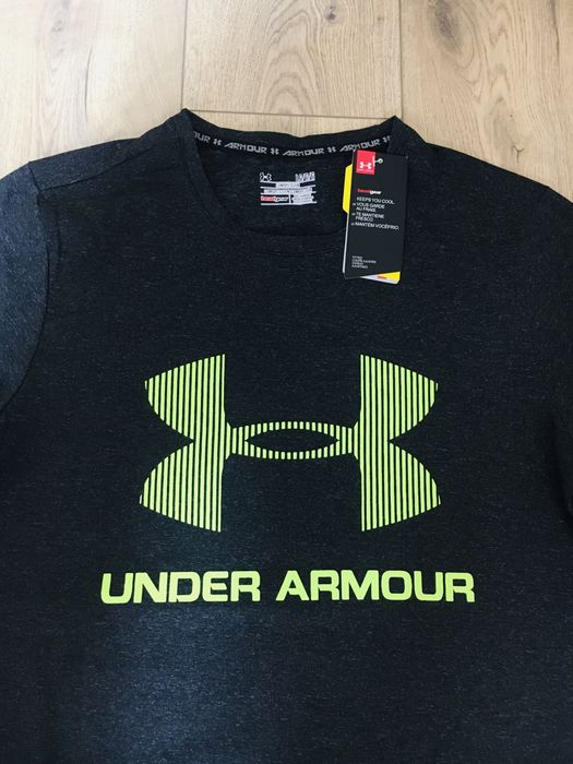 футболка UNDER ARMOUR Rinning Original+вторая белая подарок бесплатно