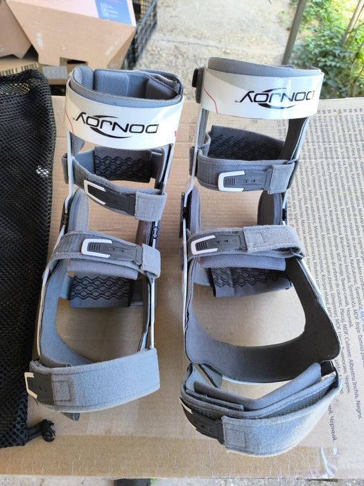 Ортеза за коляно Donjoy Renegade ACL