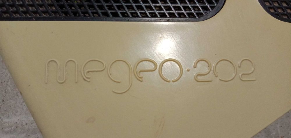 Радио приемник медео 202