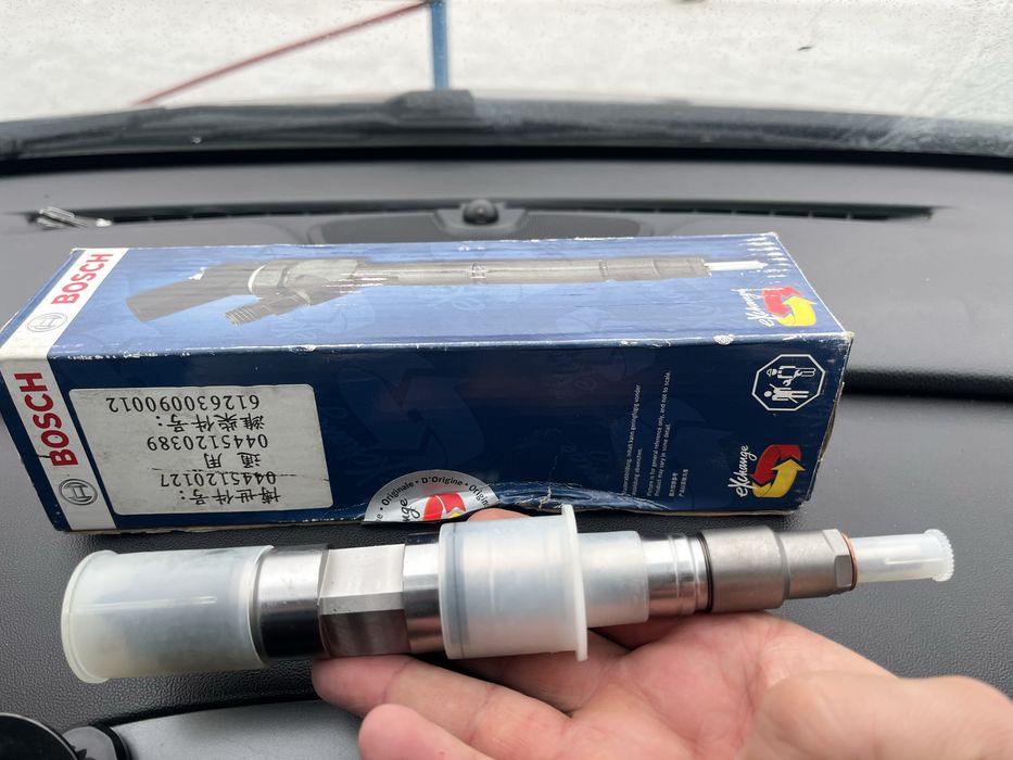 Продам форсунки Howo Shahman