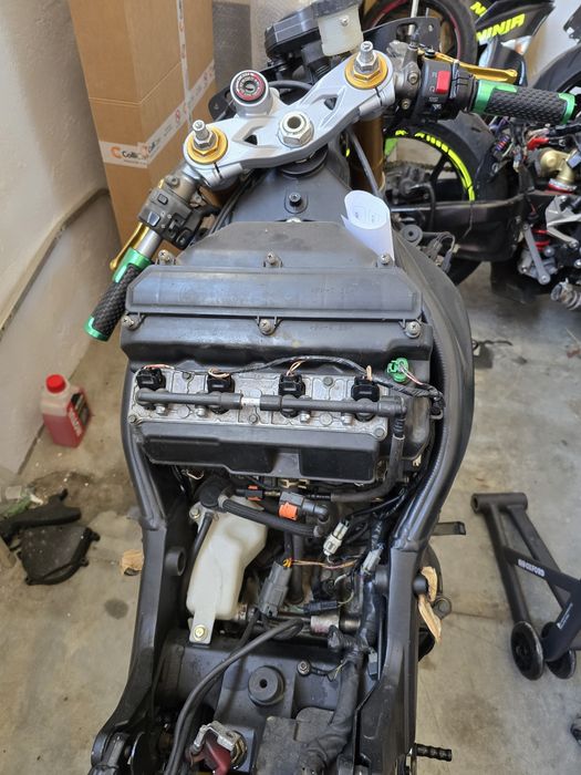 Dezmembrez Kawasaki Ninja ZX6R c1h 2005 2006