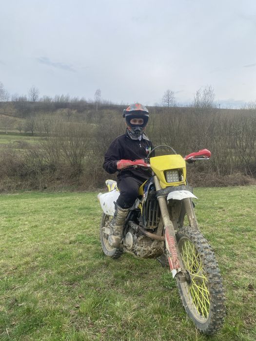 SUZUKI DRZ 400,mai multe detalii in privat