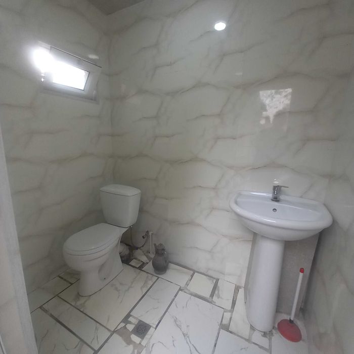 Сергели ул Узар 3.4 сотки 6 комнат 131 школа