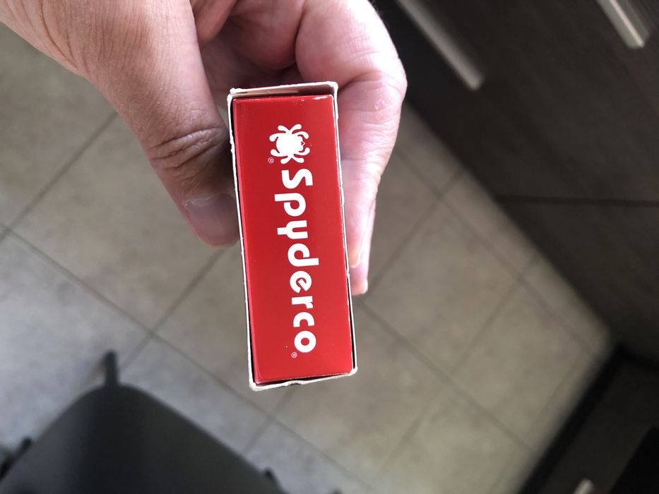 Кутия от Spyderco Endura