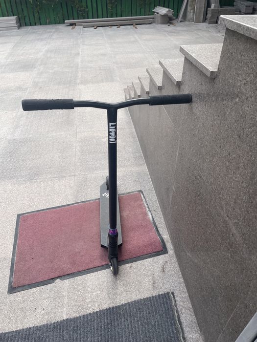 трюковой самокат «Limit”