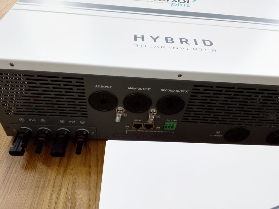 Enersol 11 kW gibrid inverter