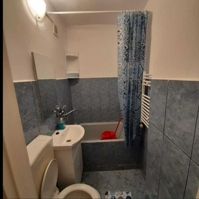 Garsoniera str Ostrovului