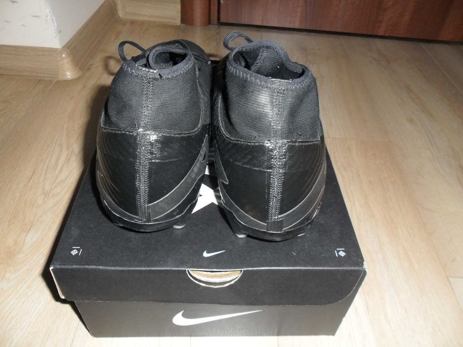 Футболни обувки NIKE AIR ZOOM ACADEMY FG/MG №45