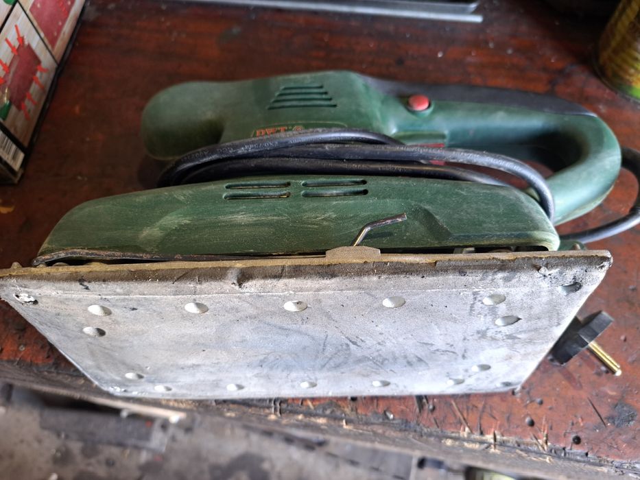 Вибромашинка электрическая