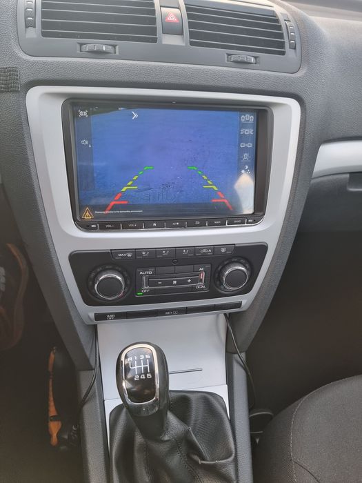 Skoda Octavia / 2011 / 1.2(benzină) / Climă  / Andoid  / Cameră...