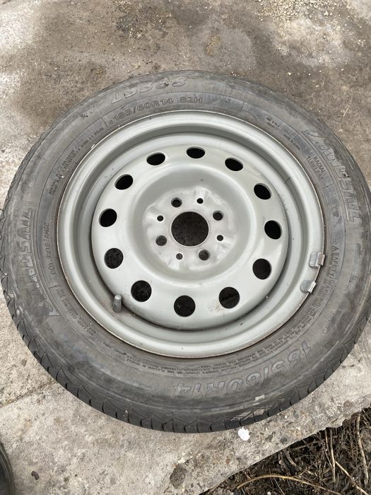 Продам шины с дисками