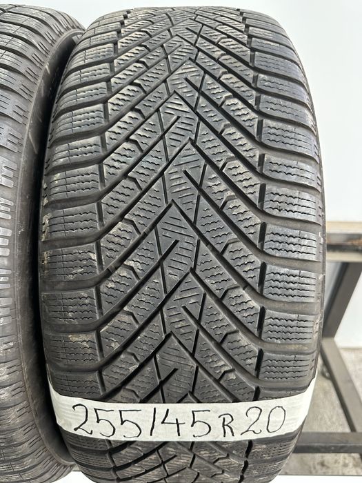 Anvelope 255/45 R20 Pirelli iarna ( M+S )