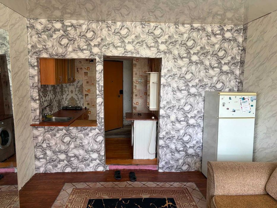 Продаётся квартира в малосемейном доме