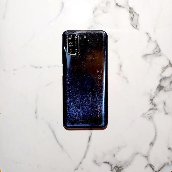 Oppo A72 128GB, рабочий, всё работает, срочно продам.