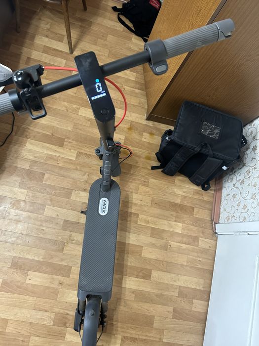 электро самокат Xiaomi Electric Scooter 5 Max