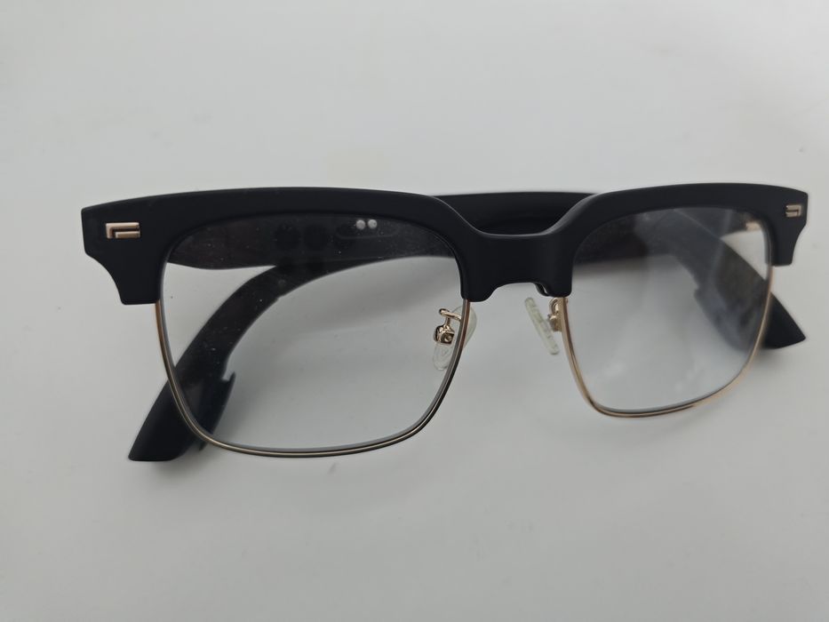 Ochelari smart pentru condus