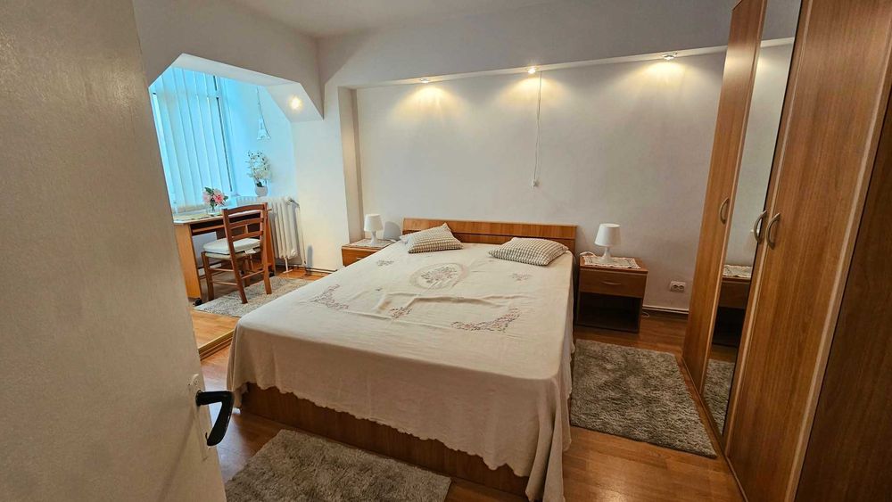 Apartament 2 camere decomandat de închiriat Nicolina / Strada Olari