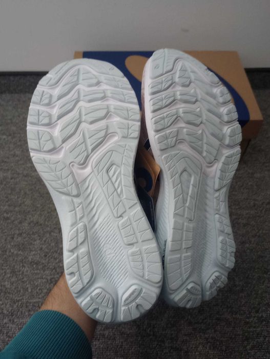 Asics Обувки за бягане GT-2000 11 38 EU