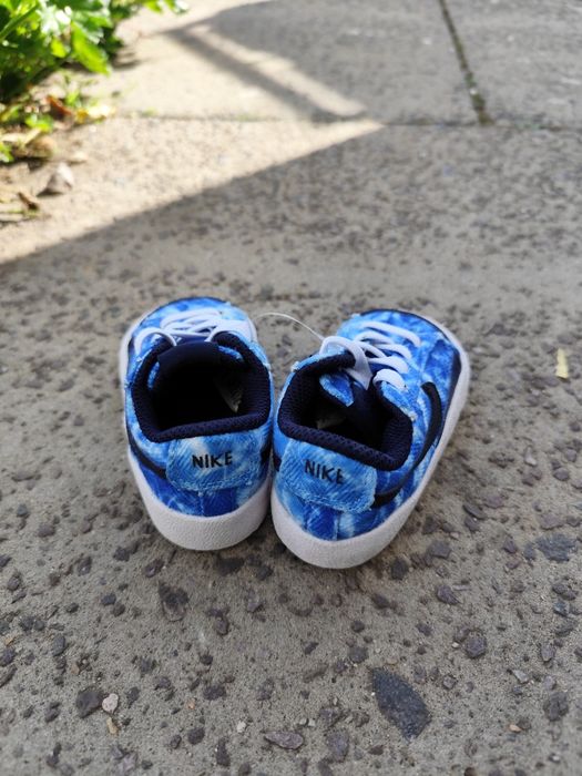 Бебешки обувки за прохождане