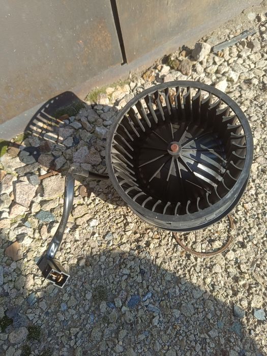 Моторчик печки Фольксваген Пассат Б3