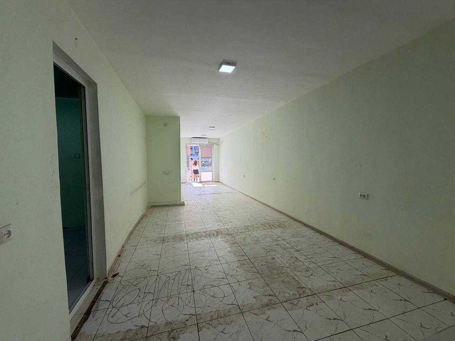 1-я линия на Чиланзаре — 60 м² с фасадом на дорогу Срочная продажа