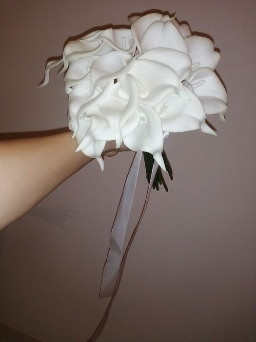 Продам свадебные платья 120 000