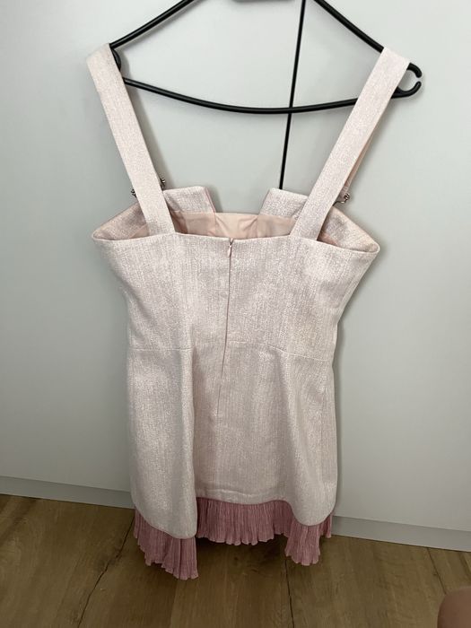 Къса елегантна рокля