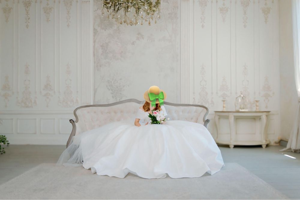 Свадебные платья