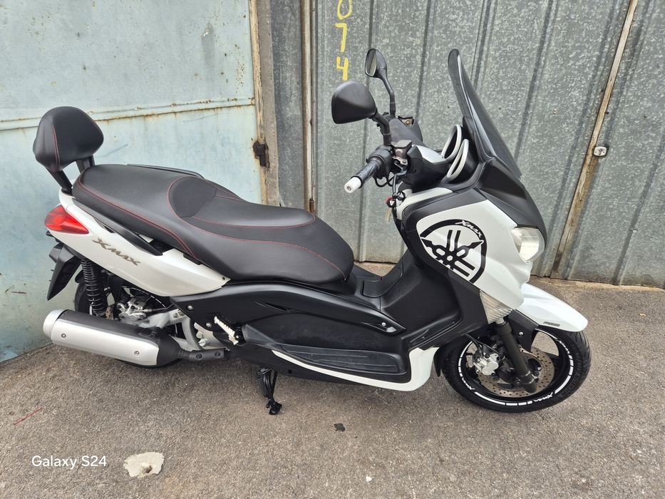 Yamaha X-max 250