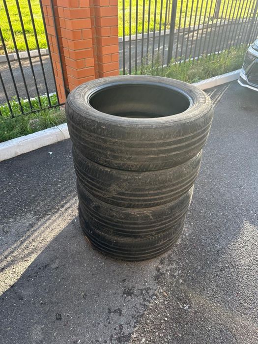 Продам шины Michelin 235/55r20