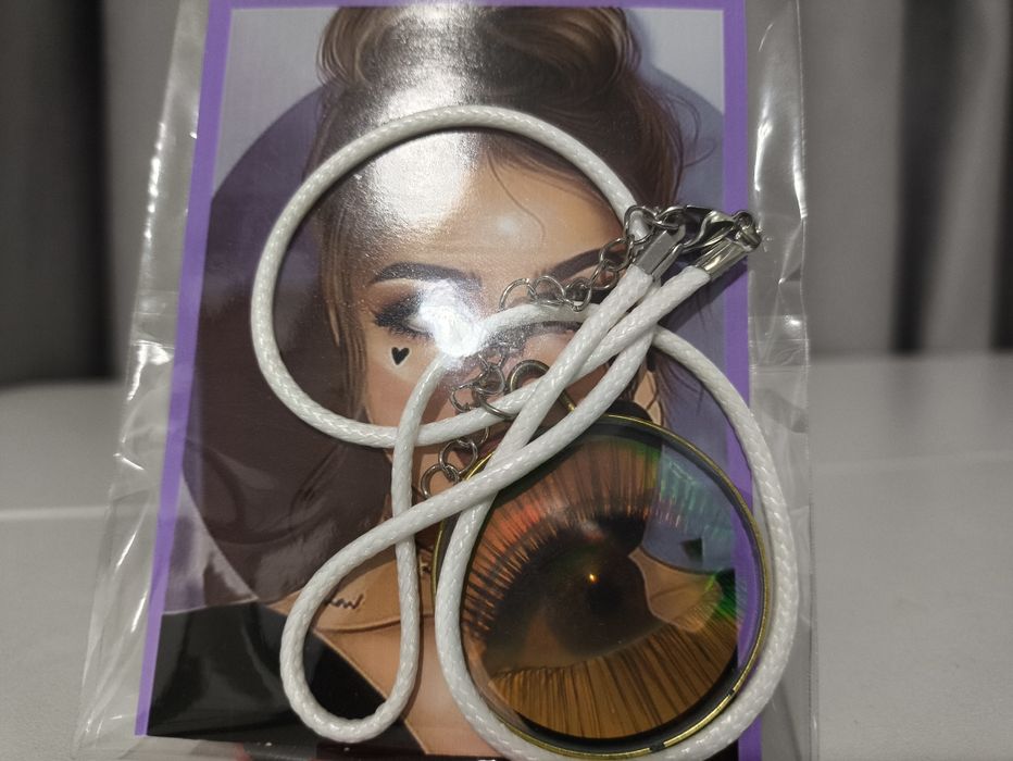 Кулон глаз голография из девяностых