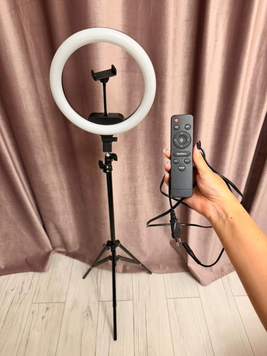 Кольцевая лампа Ring Light со штативом