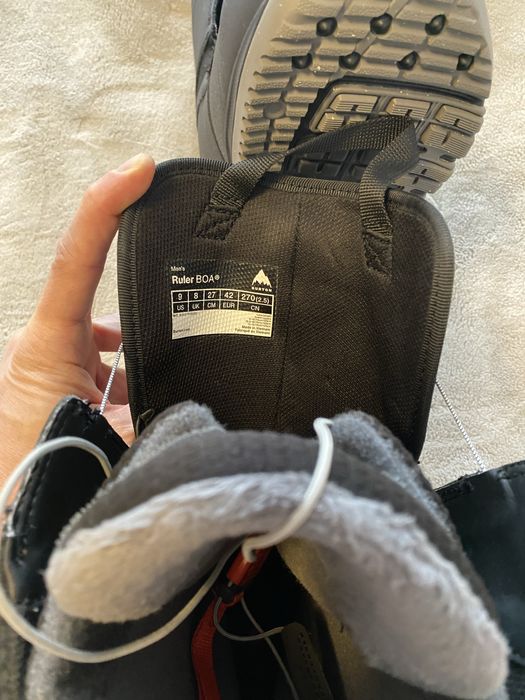 Boots Burton Ruler, model 2025 cu dublu BOAmasura 42. Noi, nefolisiti.