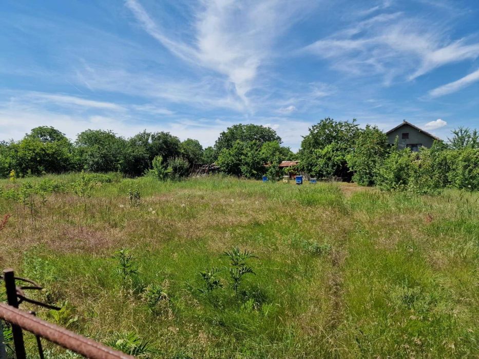 Дворно място / парцел с постройка в село Преспа, община Балчик