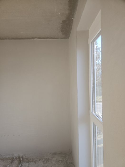 Execut tencuială mecanizată