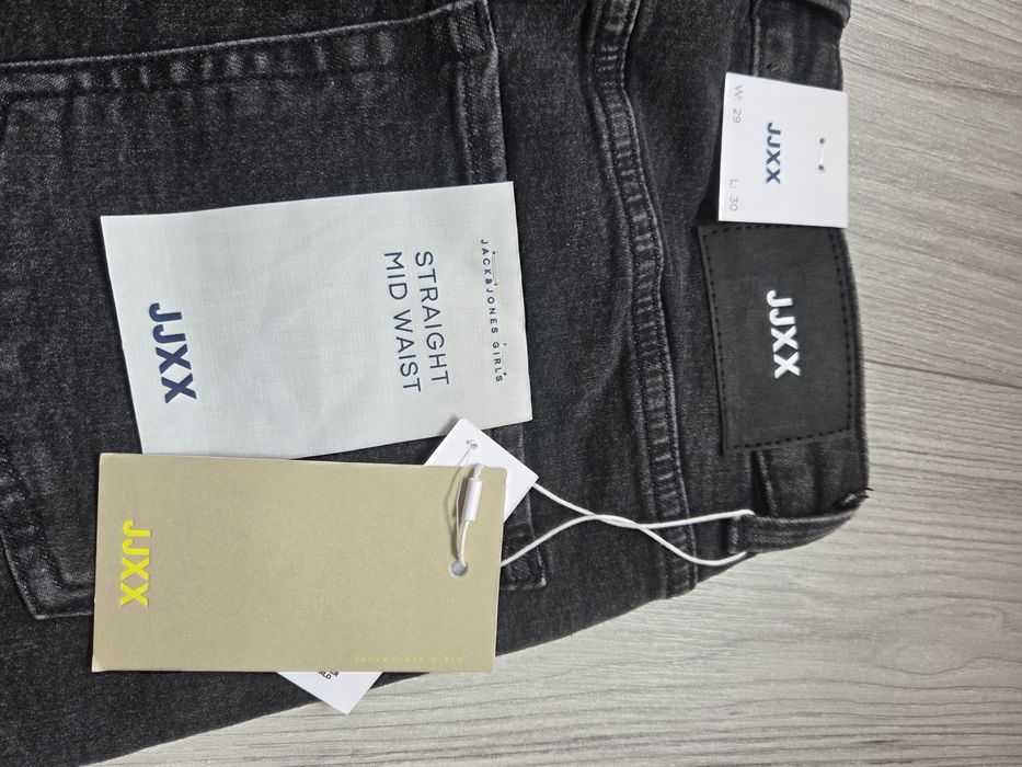 Дамски дънки JJXX W29/L30 черни/ нови