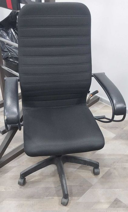 офисный стул, не дорого