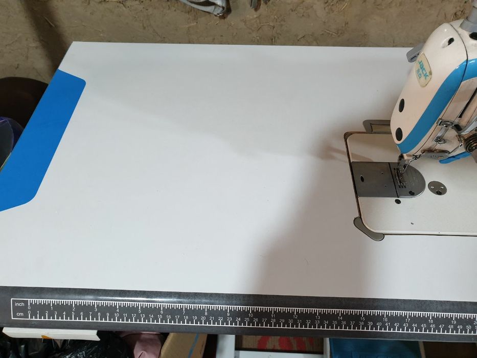 швейная машинка Jack   A4    Автомат  с управлением скорости