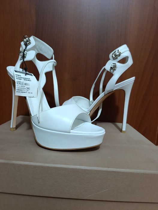 Босоножки Gianvito Rossi оригинал