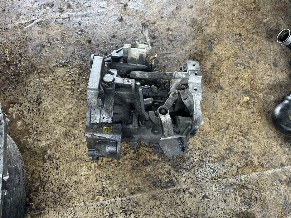 Кутия JCR -5 степенна за 1.9tdi-BLS Фолксваген,Сеат,Шкода!